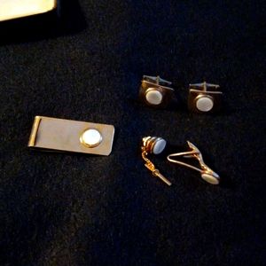 Cufflink four piece set